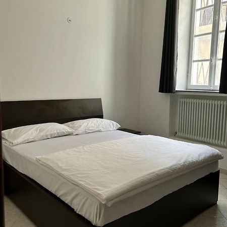 Fiore Apartments Fiorenzuola dʼArda Exteriör bild